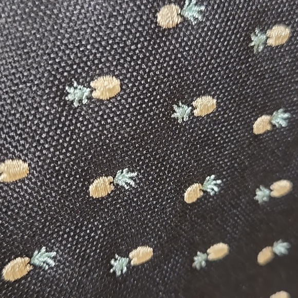 Herschel Supply Pinapple Pouch - Picture 8 of 9